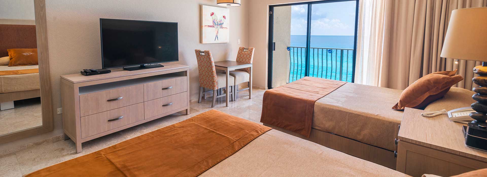 Beachfront two bedrooms villa and two double beds in The Royal Sands All Inclusive Resort in Cancun
